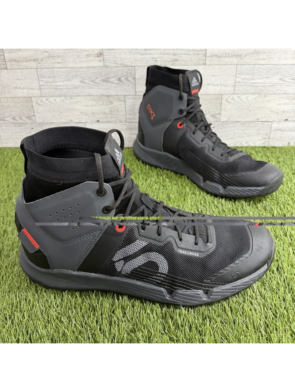 Adidas 5.10 Trailcross Mid Pro Mountain Bike Shoes Black EF3010 Men's Size 11